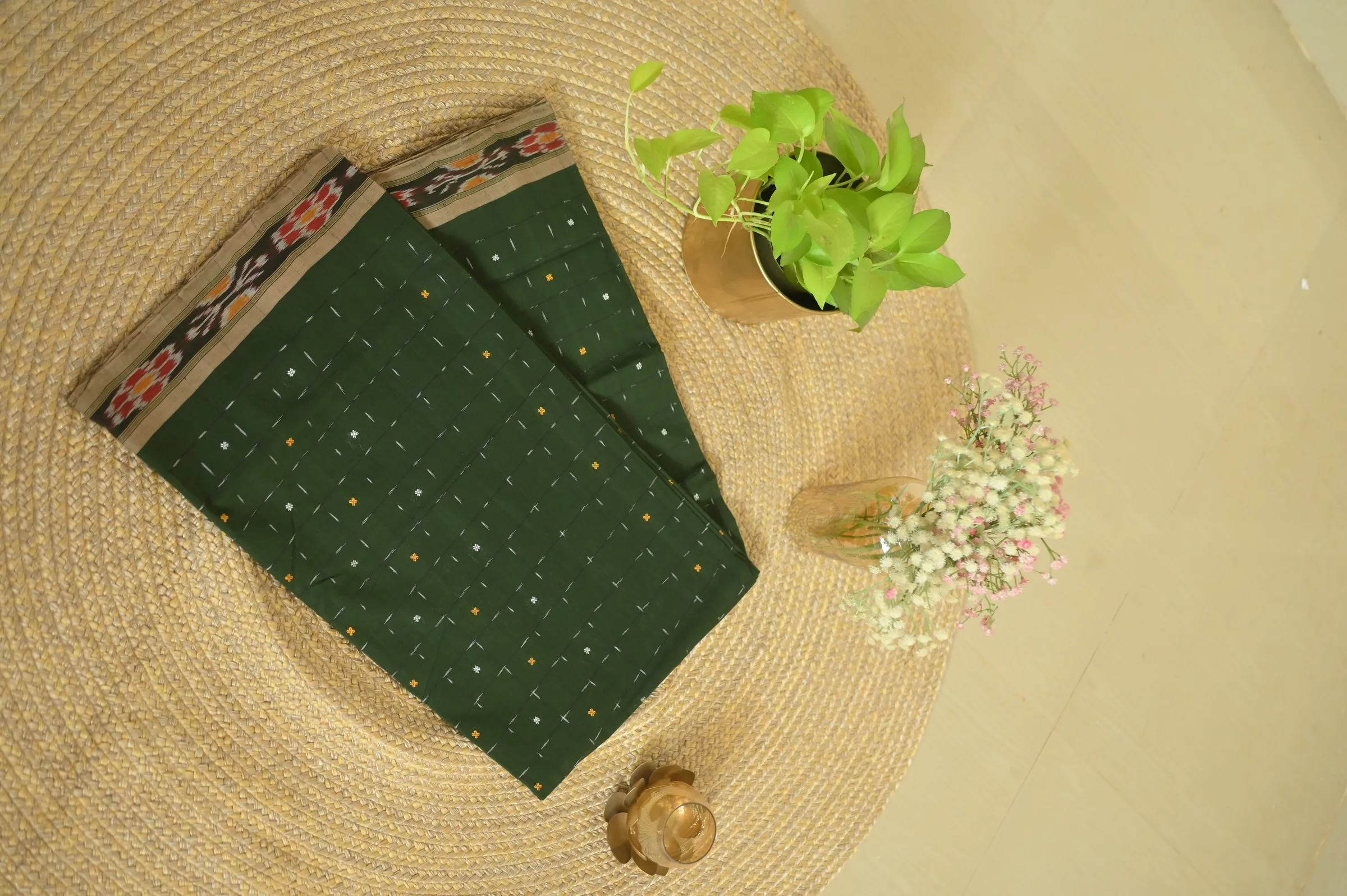 Handwoven Sambalpuri Cotton Saree – Deep Green with Traditional Ikat Border, view 9 of 11